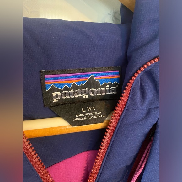 Patagonia NanoAir Hooded Jacket - Picture 4 of 10